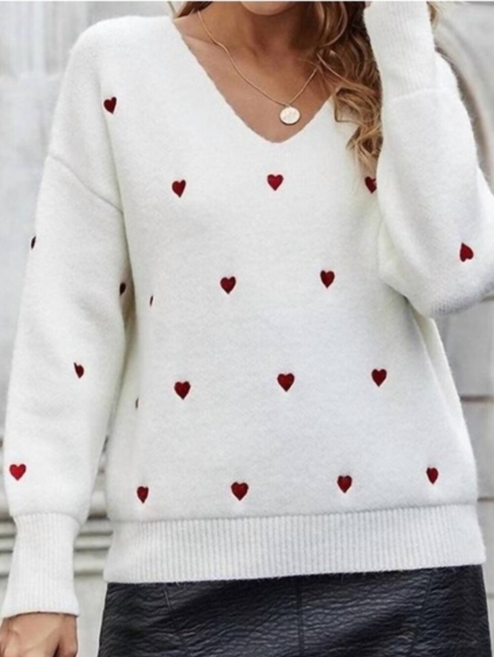 C+D+M Ivory V-Neck Sweater Red Heart Embroidery Medium Women's New